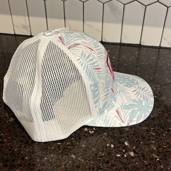 Ahead Women’s cutter & buck classic fit SnapBack hat - Picture 4 of 7